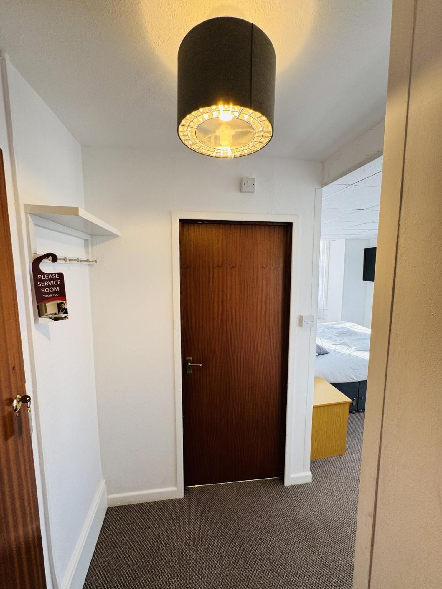 Carlton Court Hotel WTA Eastbourne Zimmer foto
