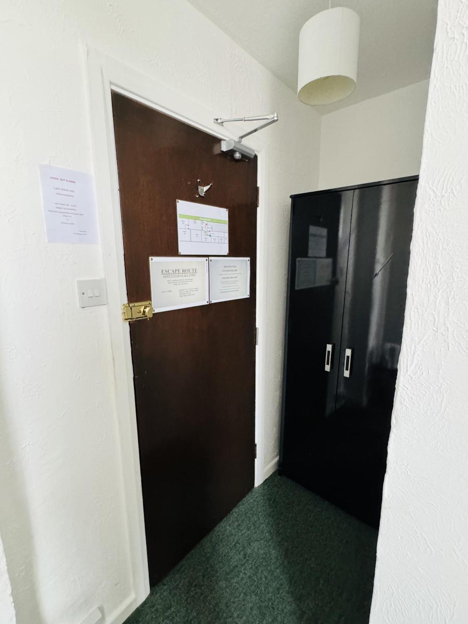 Carlton Court Hotel WTA Eastbourne Zimmer foto