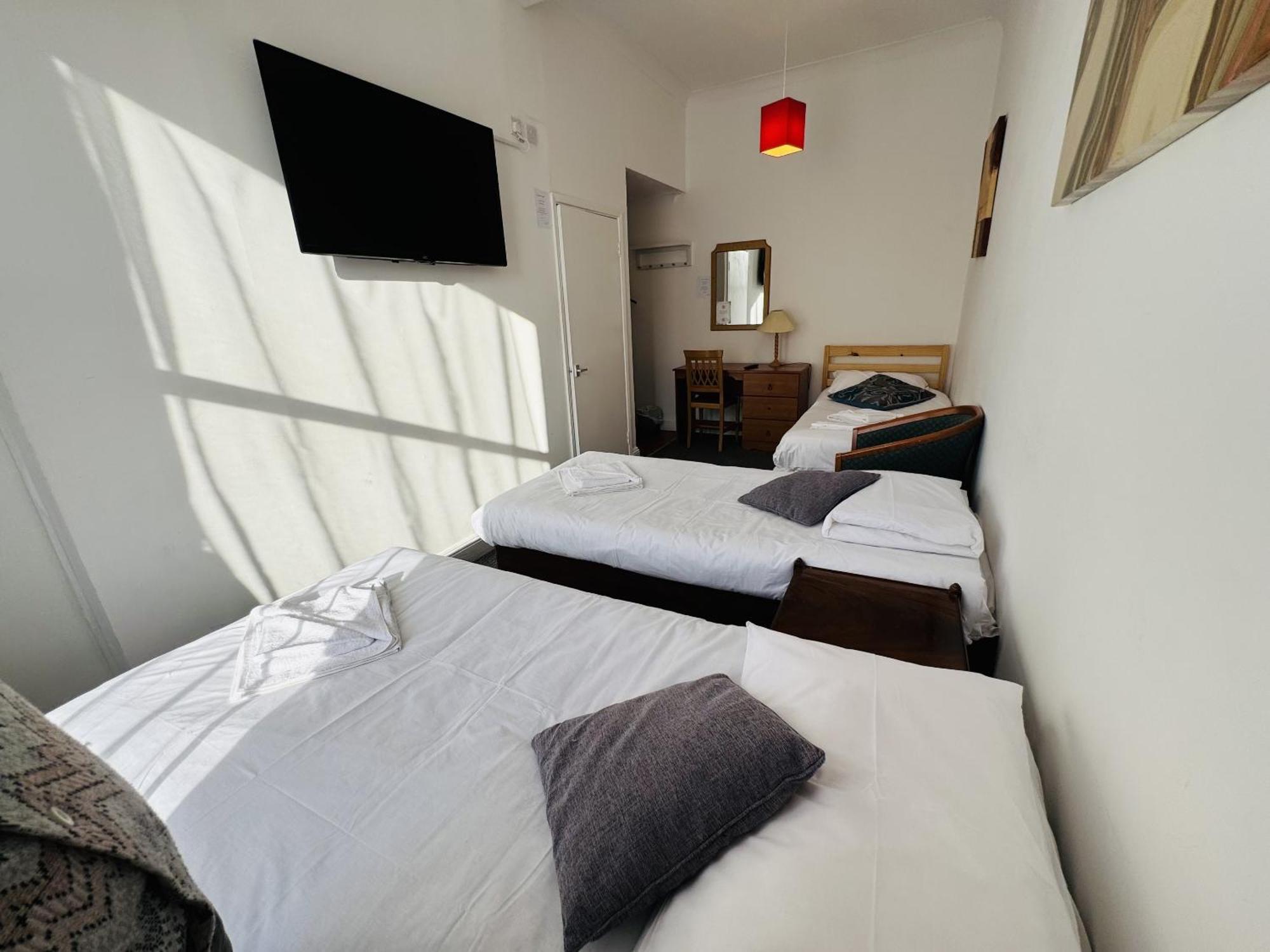 Carlton Court Hotel WTA Eastbourne Zimmer foto